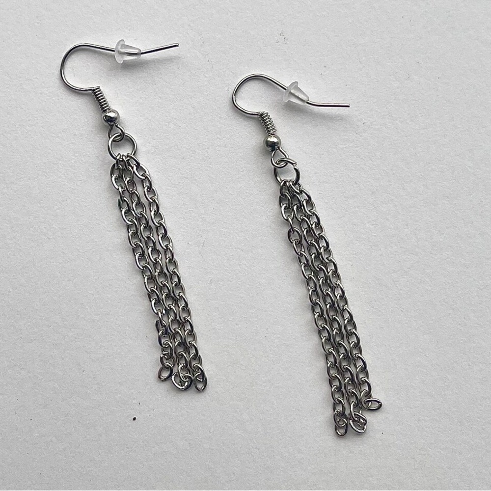 Paparazzi Silver Chain Dangle Earrings